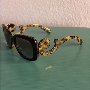 Prada | Accessories | Brand New Prada Pra5s 18q4i2 Peach  display picture 1